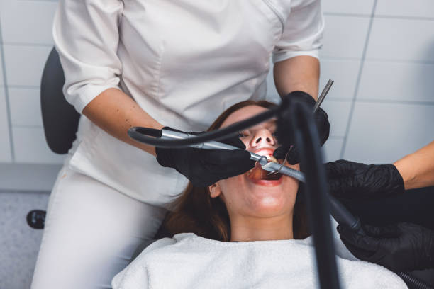Best Emergency Dentist for Lost Fillings or Crowns in Laton, CA